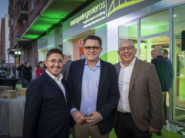 Inauguración de las nuevas oficinas de MasQueIngenieros, foto 38