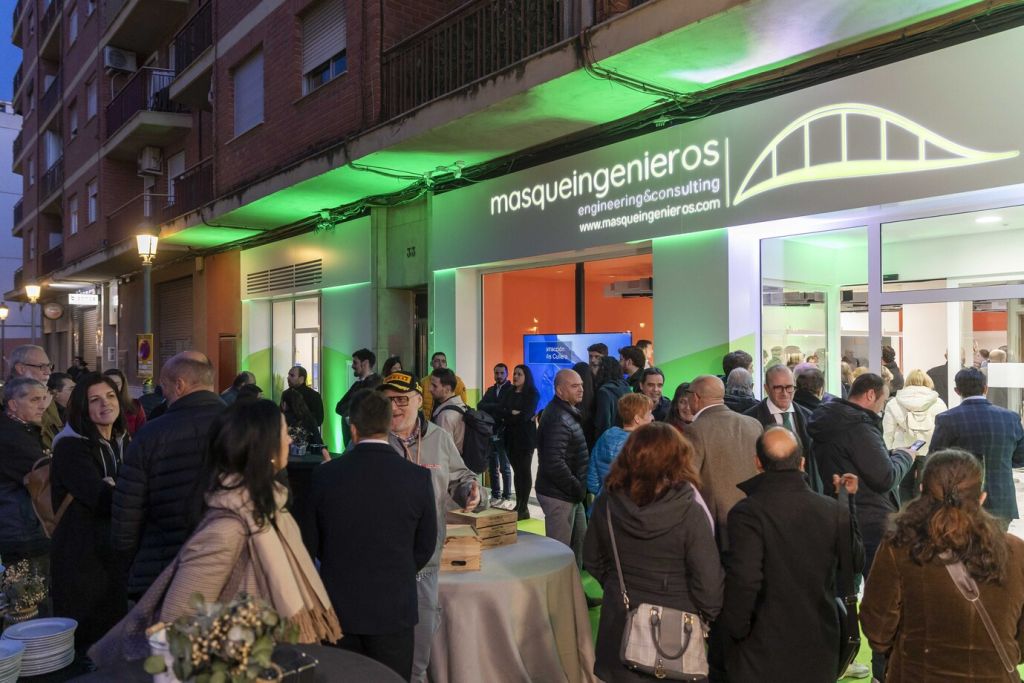 Inauguración de las nuevas oficinas de MasQueIngenieros, foto 73
