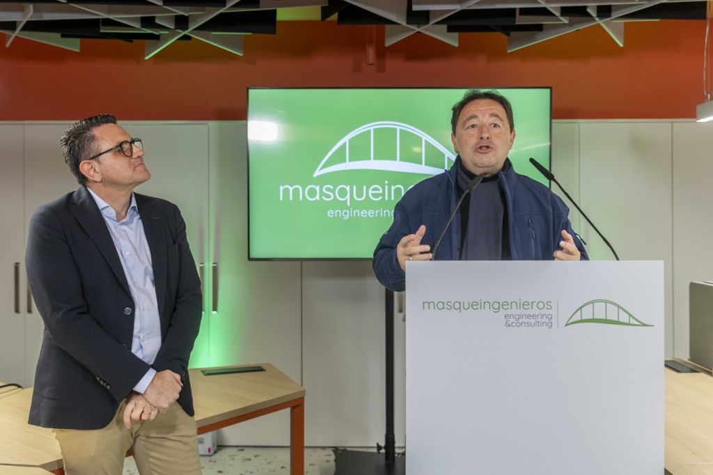 Inauguración de las nuevas oficinas de MasQueIngenieros, foto 110